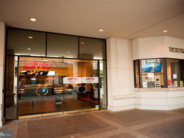 1276 N Wayne Street 704, Arlington VA 22201