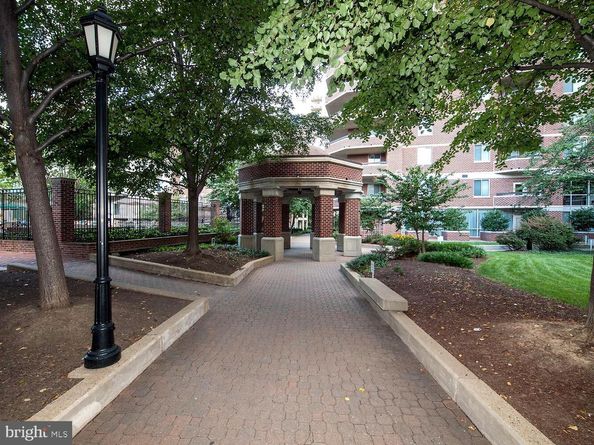 1276 N Wayne Street 704, Arlington VA 22201