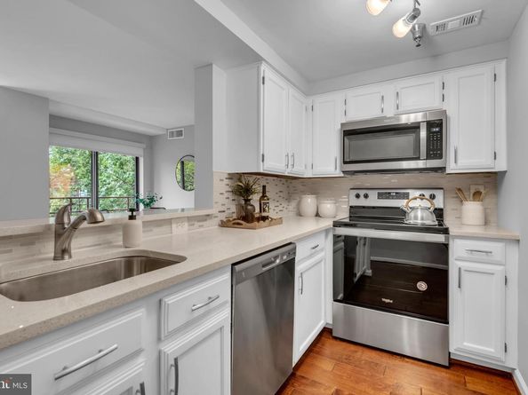 2400 Clarendon Boulevard 212, Arlington VA 22201