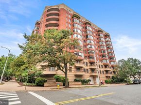 2400 Clarendon Boulevard 212, Arlington VA 22201