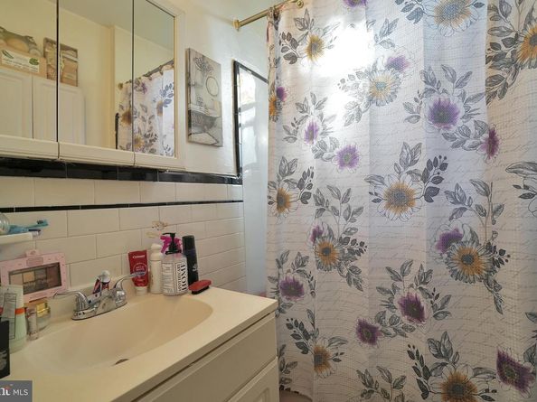 121 Central Avenue, Cheltenham PA 19012