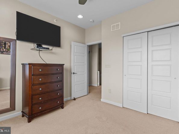 225 Saddlebrook Drive, Bensalem PA 19020