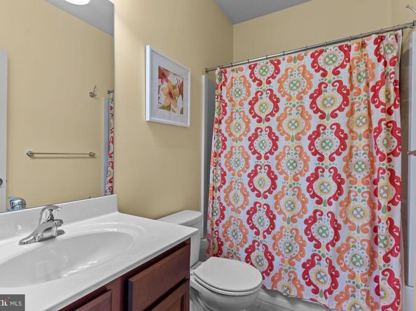 225 Saddlebrook Drive, Bensalem PA 19020