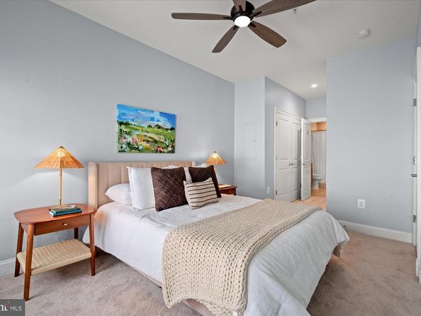 1023 N Royal Street 203, Alexandria VA 22314