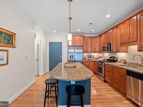1023 N Royal Street 203, Alexandria VA 22314