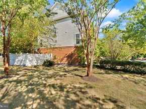 12001 Edgemere Circle, Reston VA 20190