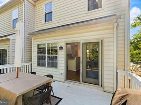 12001 Edgemere Circle, Reston VA 20190