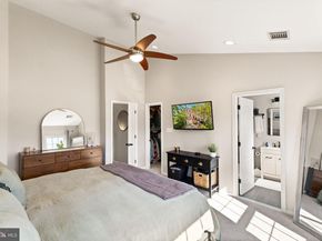 12001 Edgemere Circle, Reston VA 20190
