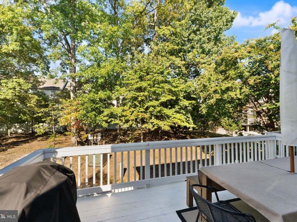 12001 Edgemere Circle, Reston VA 20190