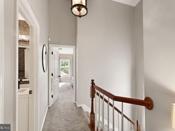 12001 Edgemere Circle, Reston VA 20190