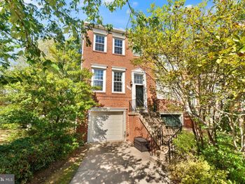 12001 Edgemere Circle