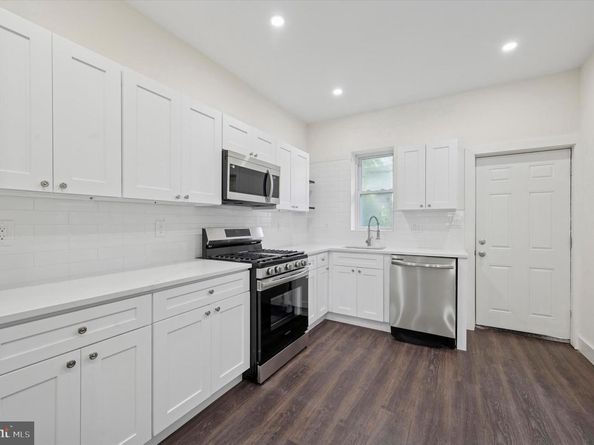 5613 Pemberton Street, Philadelphia PA 19143