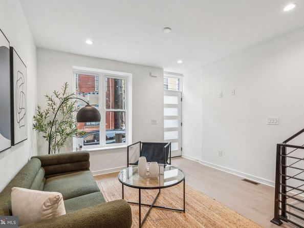 1106 Titan Street, Philadelphia PA 19147