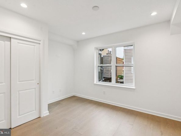1106 Titan Street, Philadelphia PA 19147