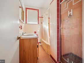 4083 Ford Road, Philadelphia PA 19131