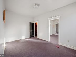 4083 Ford Road, Philadelphia PA 19131