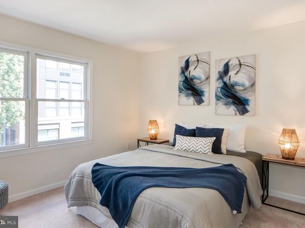 615 N Tazewell Street, Arlington VA 22203