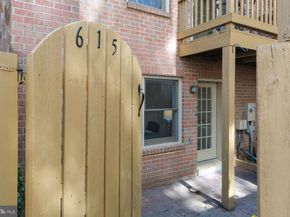 615 N Tazewell Street, Arlington VA 22203