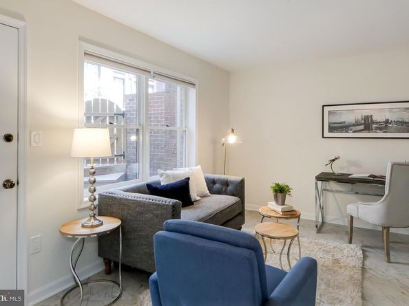 615 N Tazewell Street, Arlington VA 22203