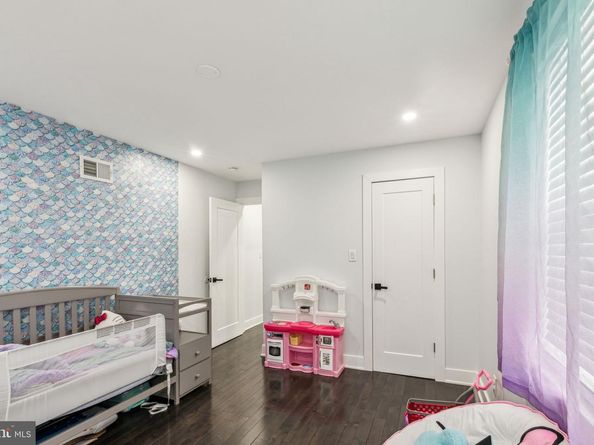 520 E Tulpehocken Street, Philadelphia PA 19144