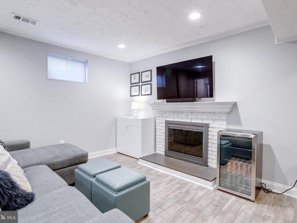 916 Bernard Street, Alexandria VA 22314