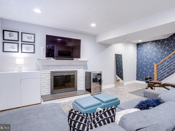 916 Bernard Street, Alexandria VA 22314