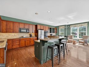 222 Hillsboro Mills Lane, Wallingford PA 19086