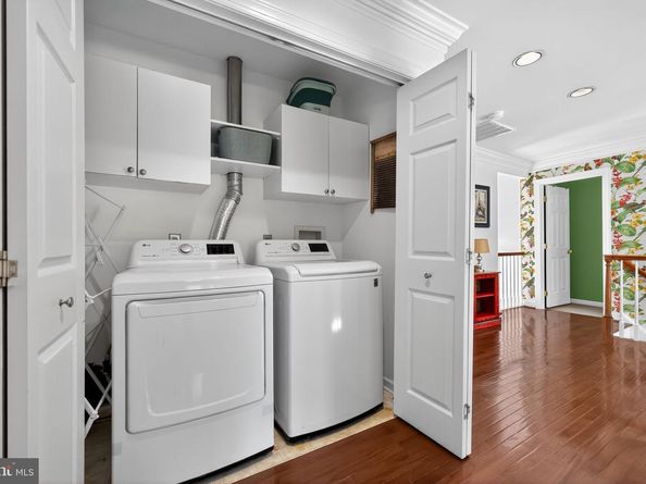 222 Hillsboro Mills Lane, Wallingford PA 19086