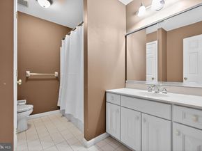 222 Hillsboro Mills Lane, Wallingford PA 19086