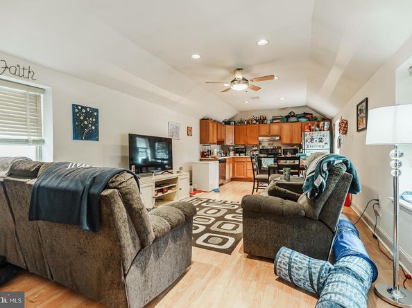 400 Cedar Street, Jenkintown PA 19046