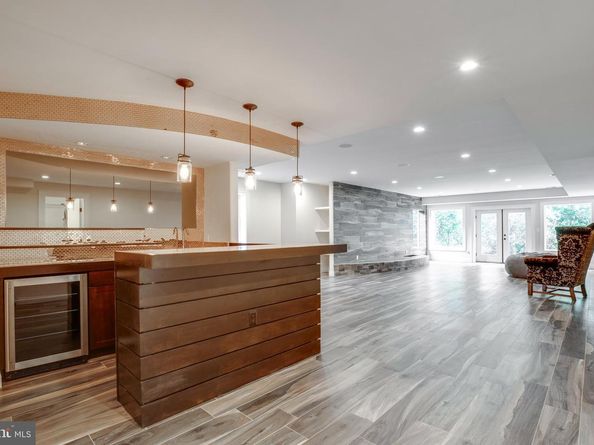 510 Walker Street SW, Vienna VA 22180