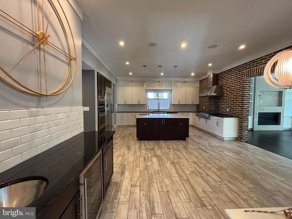510 Walker Street SW, Vienna VA 22180