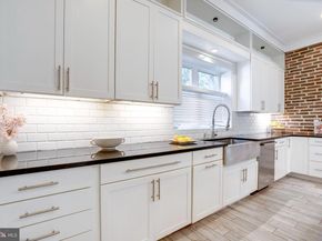 510 Walker Street SW, Vienna VA 22180