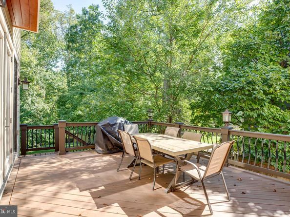 510 Walker Street SW, Vienna VA 22180