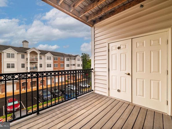 20745 Royal Palace Square 207, Sterling VA 20165