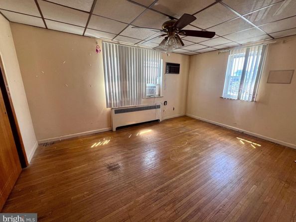 7200 Jackson Street, Philadelphia PA 19135