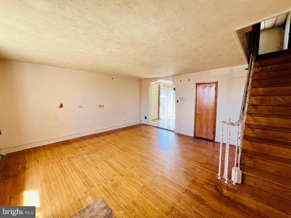 7200 Jackson Street, Philadelphia PA 19135