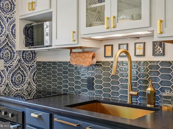 1415 S Barton Street 252, Arlington VA 22204
