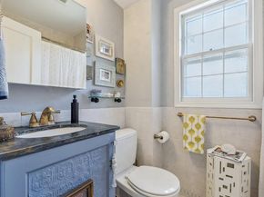 1415 S Barton Street 252, Arlington VA 22204