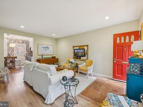 1415 S Barton Street 252, Arlington VA 22204