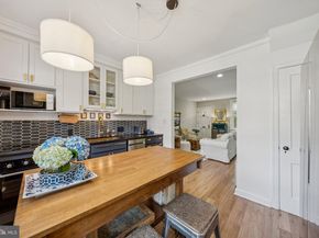 1415 S Barton Street 252, Arlington VA 22204