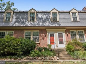 1415 S Barton Street 252, Arlington VA 22204