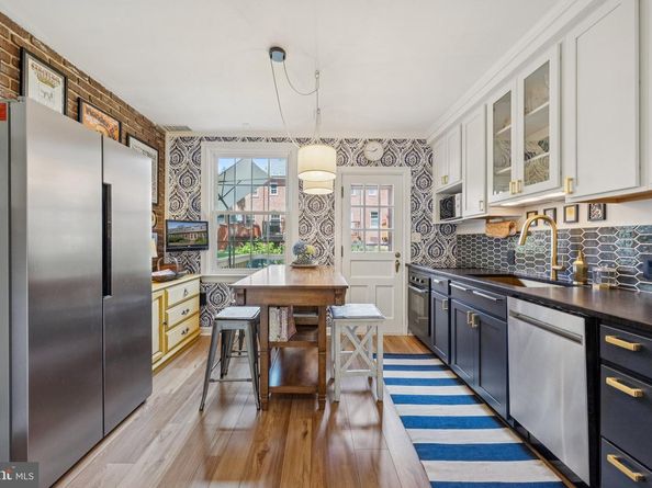 1415 S Barton Street 252, Arlington VA 22204