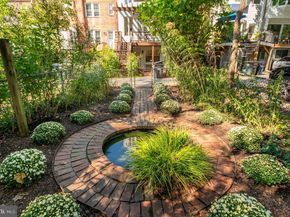 1955 39TH Street NW, Washington DC 20007