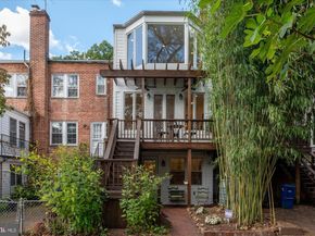 1955 39TH Street NW, Washington DC 20007