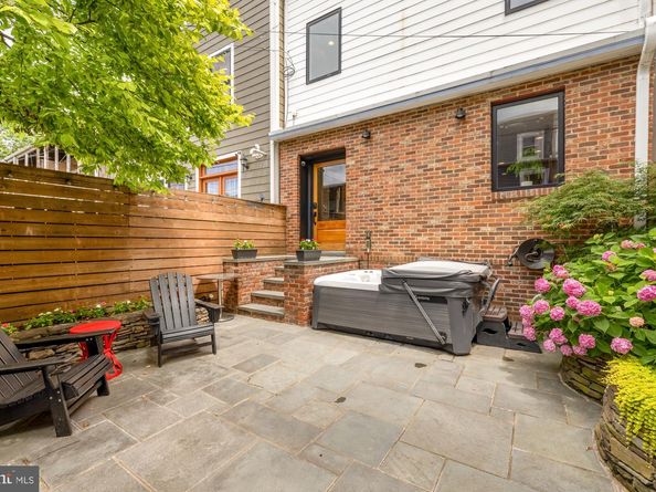 1217 Carrollsburg Place SW, Washington DC 20024