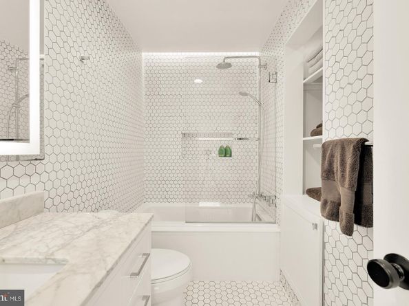 1217 Carrollsburg Place SW, Washington DC 20024