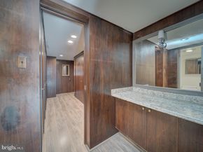 2142 Cathedral Avenue NW, Washington DC 20008