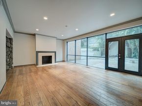 2142 Cathedral Avenue NW, Washington DC 20008