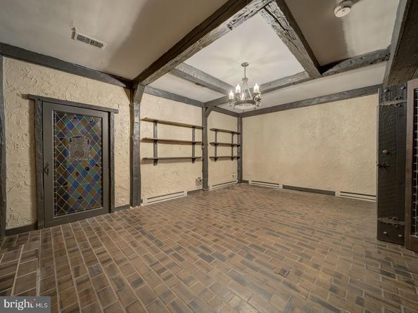 2142 Cathedral Avenue NW, Washington DC 20008